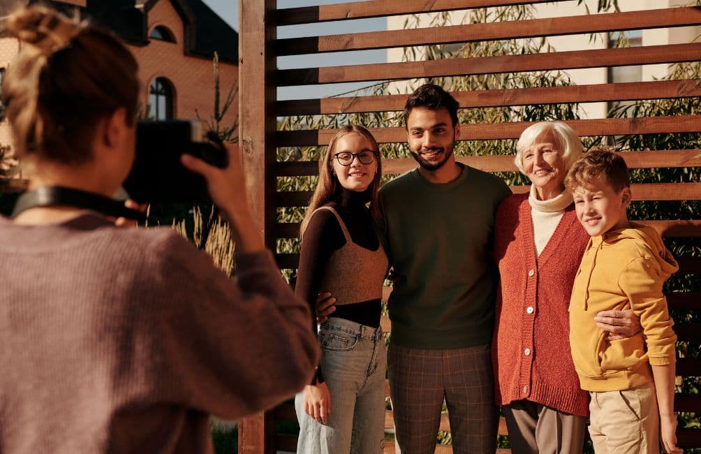 Temporary host family home image